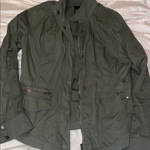 Guess Jackets & Blazers - GUESS Utility Green Jacket